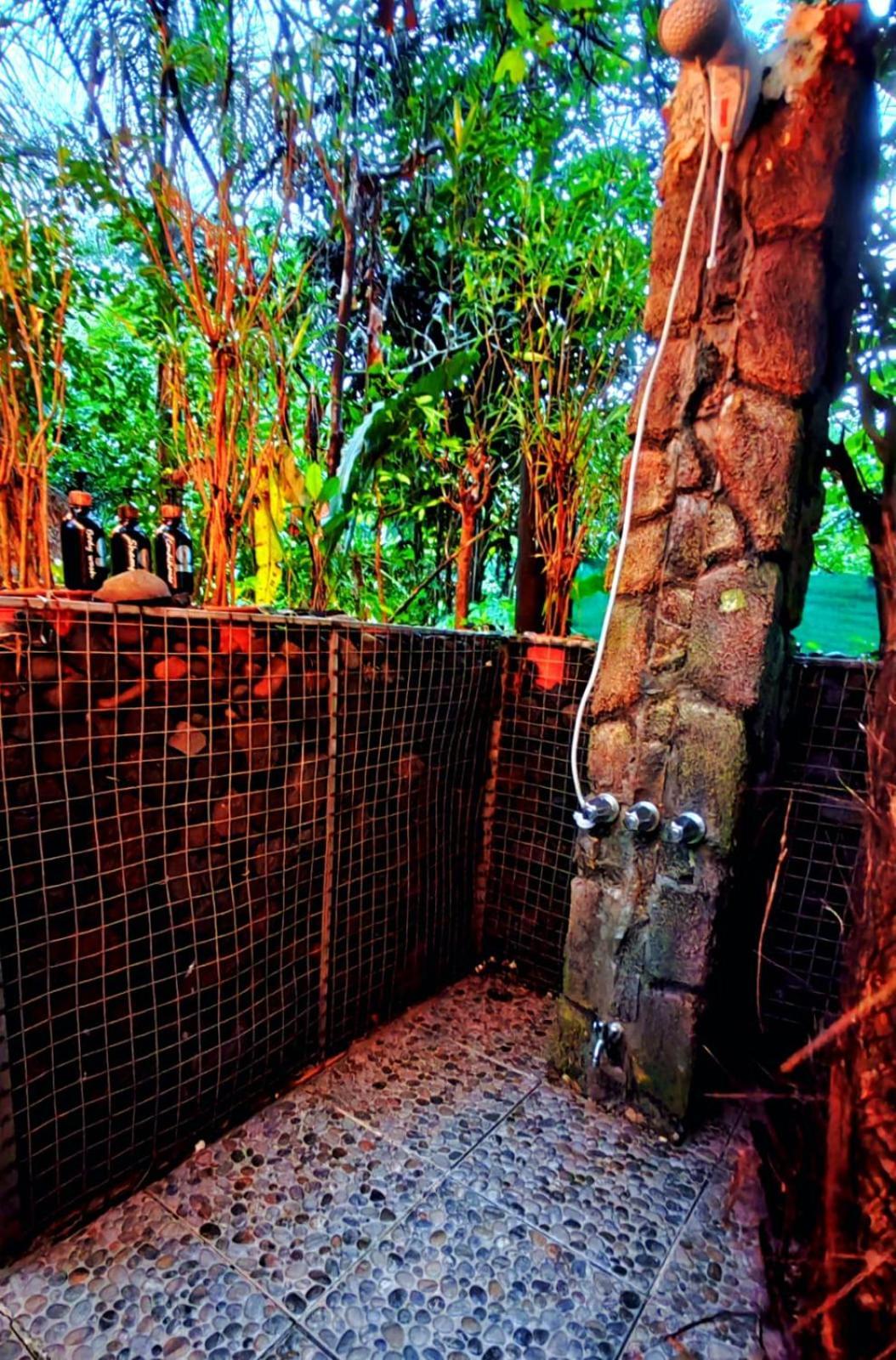 Hotel Momotus Glamping à Florencia Extérieur photo